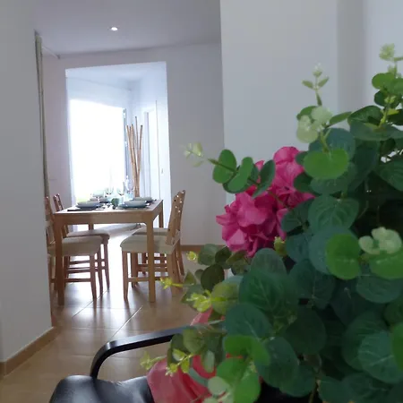 Дом отдыха Pueblo - Casa Josefita, Patio With Private Pool-piscina Privada Y Solarium *